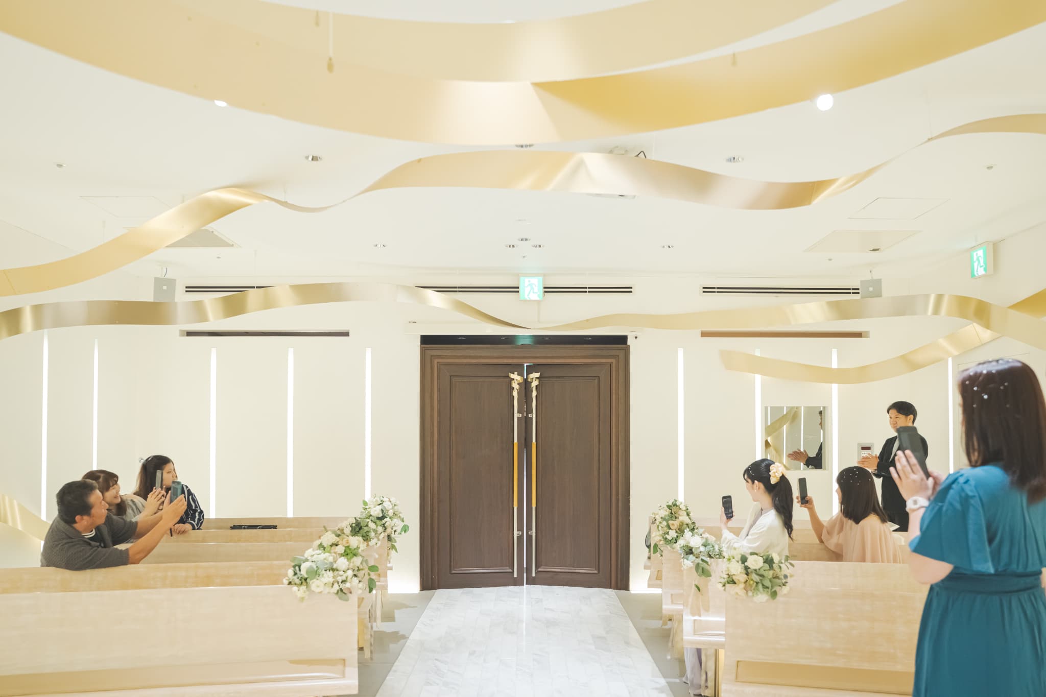 大切な方をたくさん呼んだフォトウェディング♡